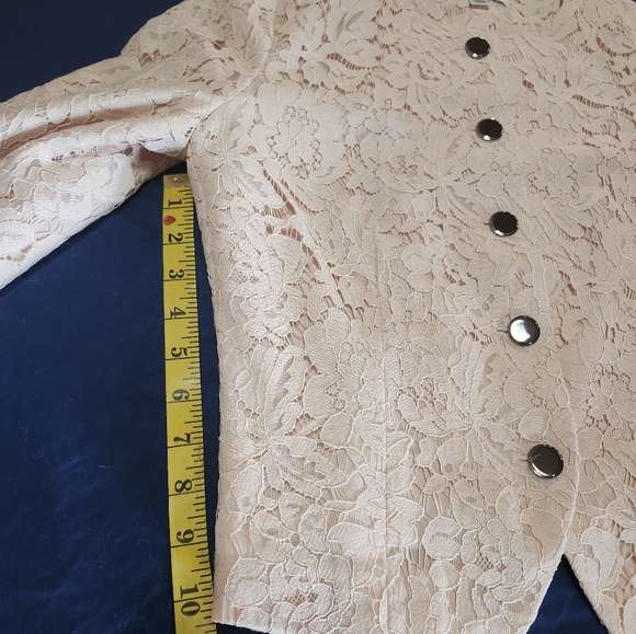 Calvin Klein Designer Lace Jacket In Soft Peach Color In Womans Size 4.   NWT - Picture 13 of 16